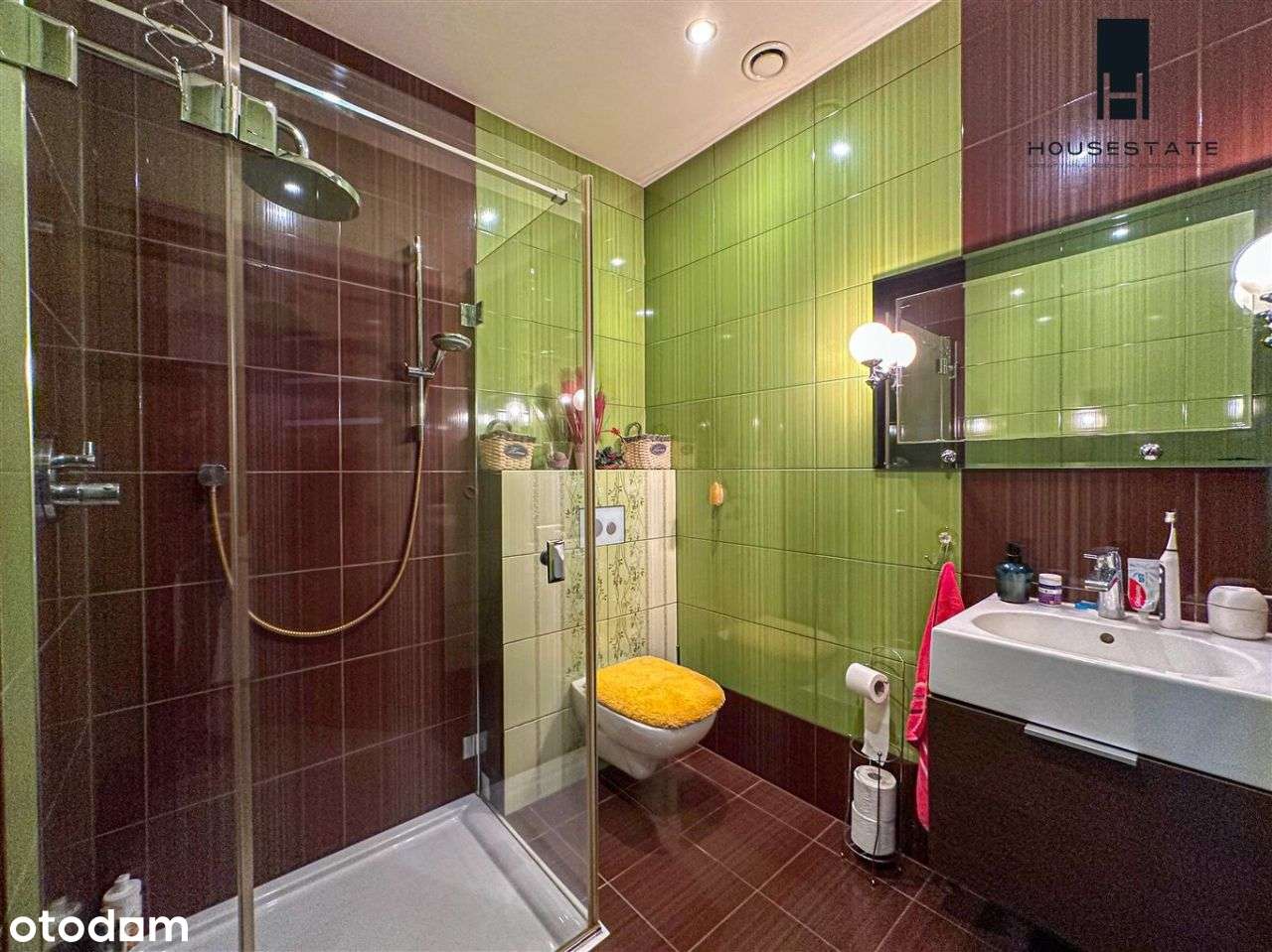 Dom parterowy z 2014 r. z zadbanym ogrodem-13