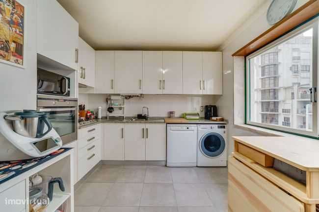 Apartamento T3, Mem Martins, com excelentes áreas,  de 2001-7