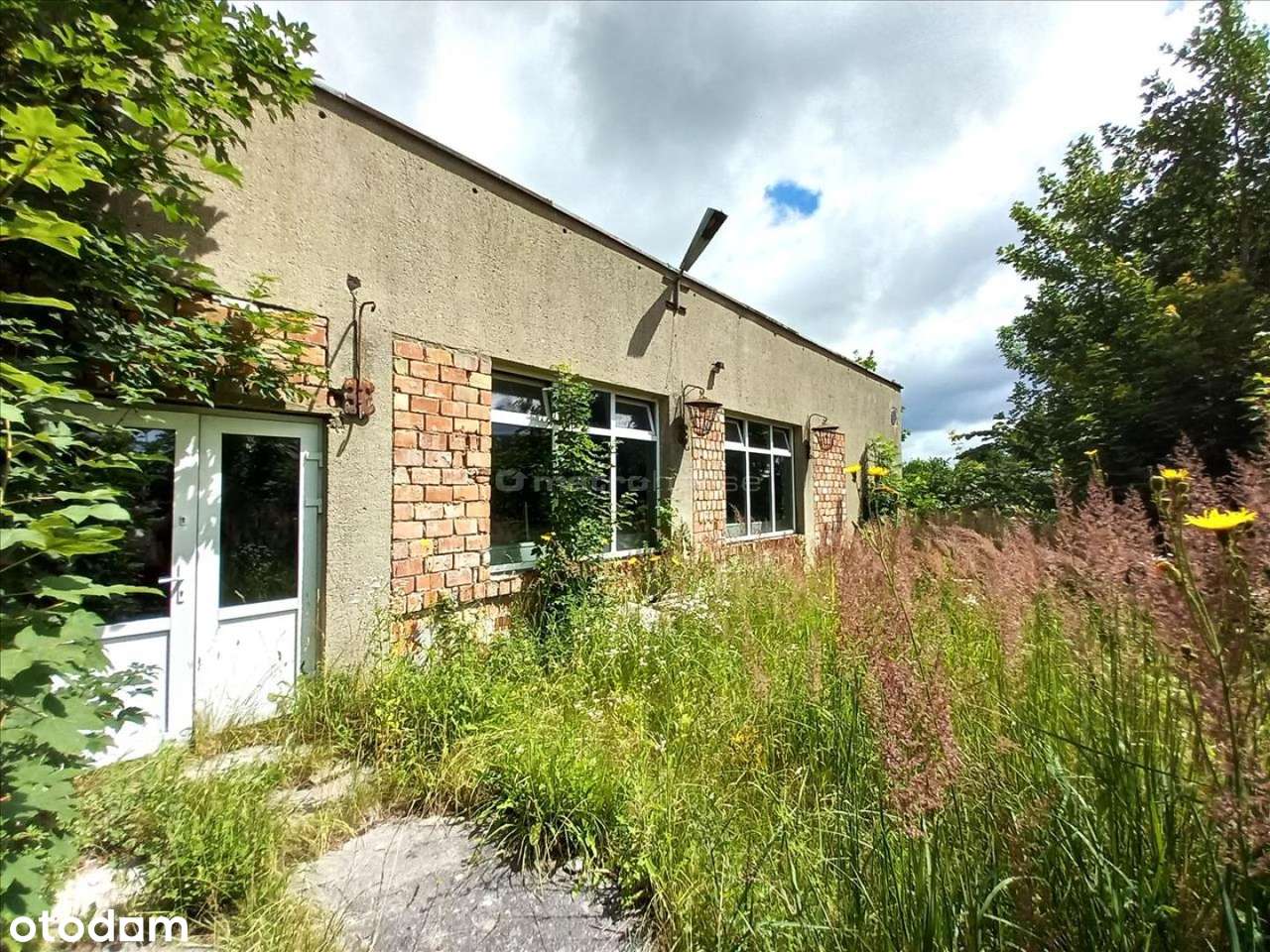 Obiekt byłej restauracji w Siemyślu z parkingiem - Pełny obrazek: 5/14