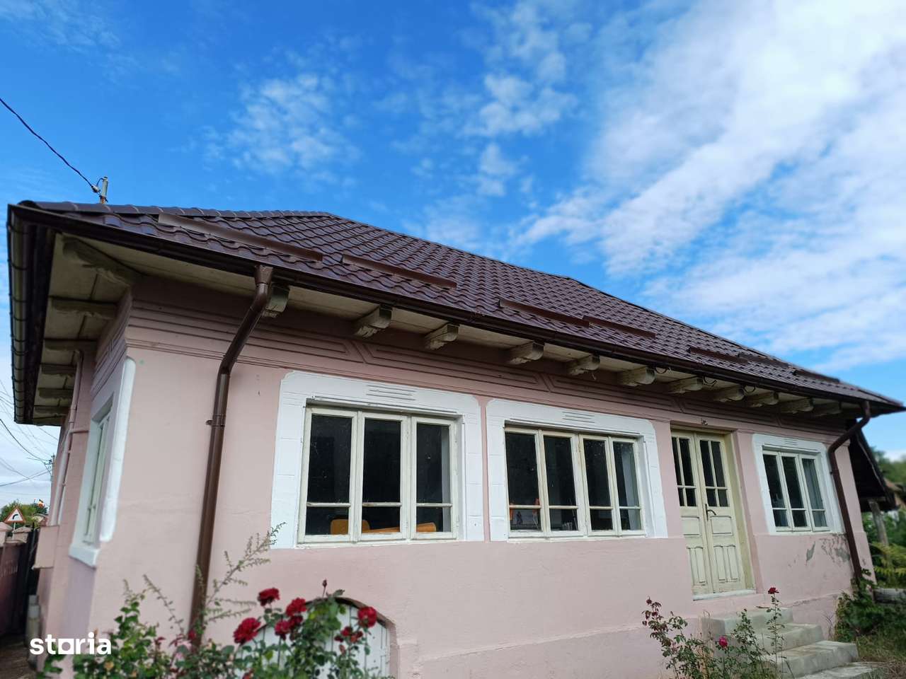 Doua case,respectiv 66 si 30mp,Mischii,utilitati la poarta,3750 mp - Imagine principală: 2/2