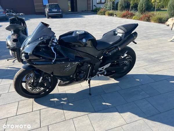 Yamaha FJR - 6