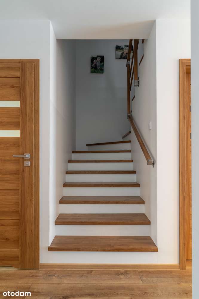 Dom na sprzedaż w Bystrej | 122,23 m² | 4 sypialnie | 2022 r.-11