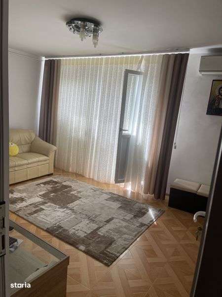 Apartament 4 camere, Sector 4, bd Alexandru Obregia