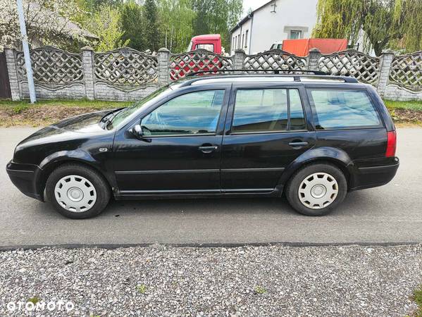 Volkswagen Golf 1.9 TDI - 4