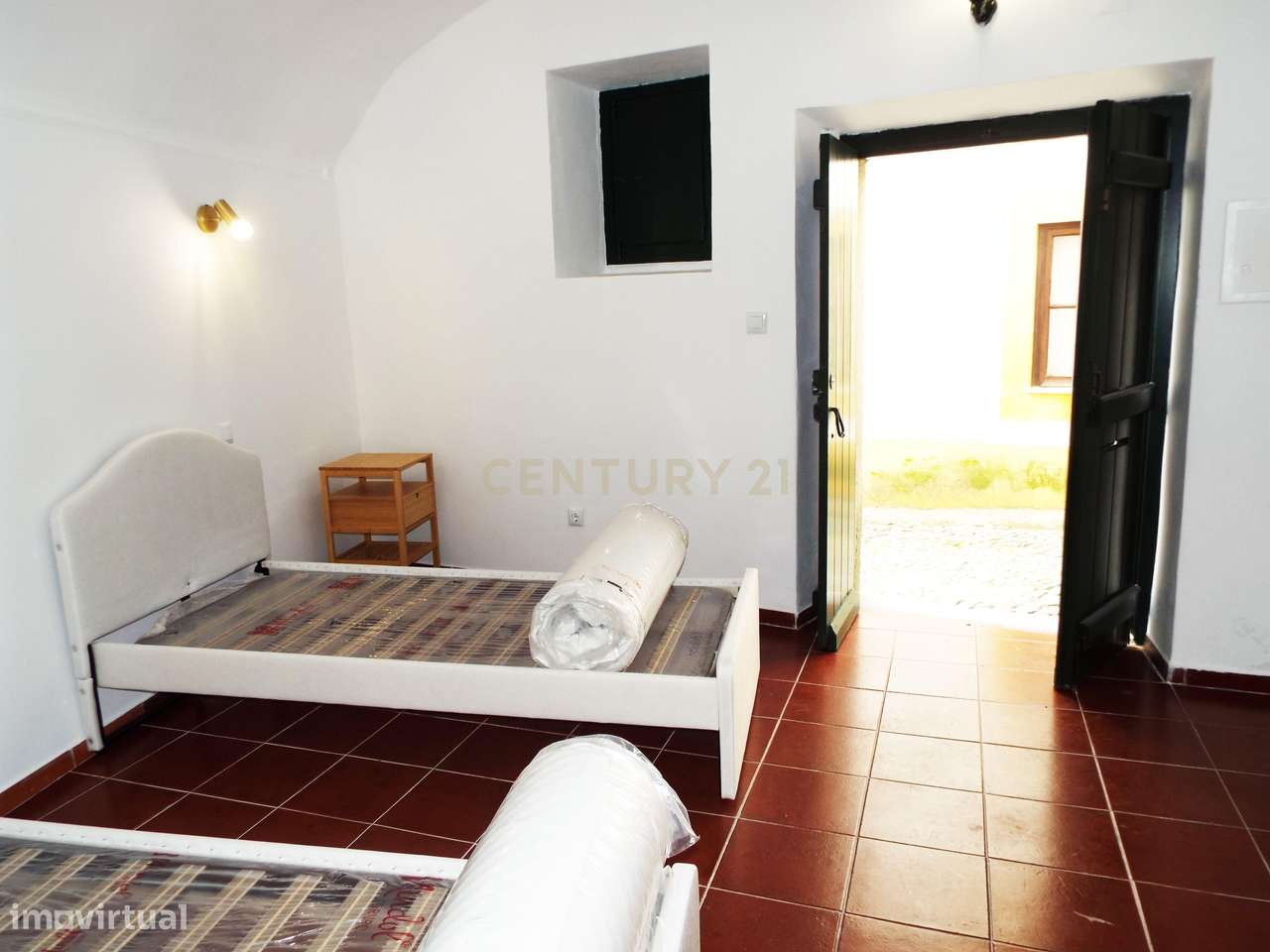 Moradia T0 para arrendamento - Grande imagem: 3/6
