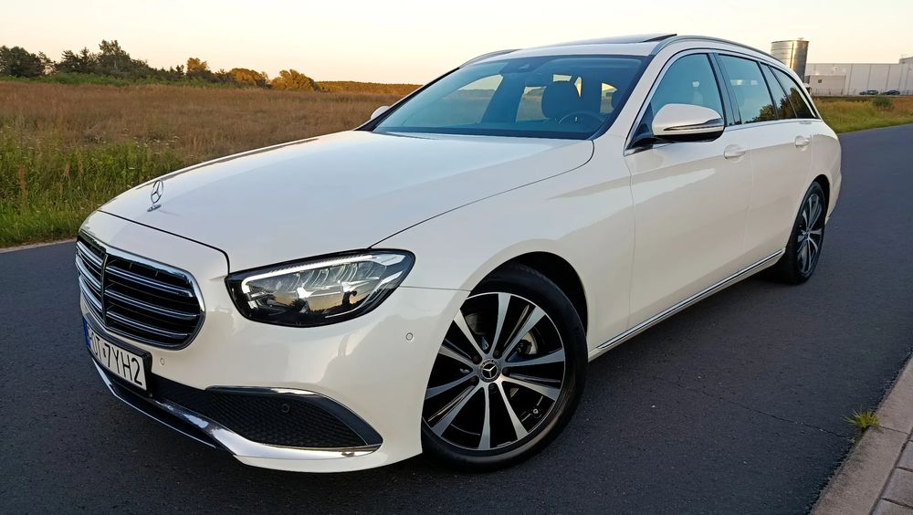 Mercedes-Benz E W213 (2016-2023) 220 d 9G-TRONIC 2022