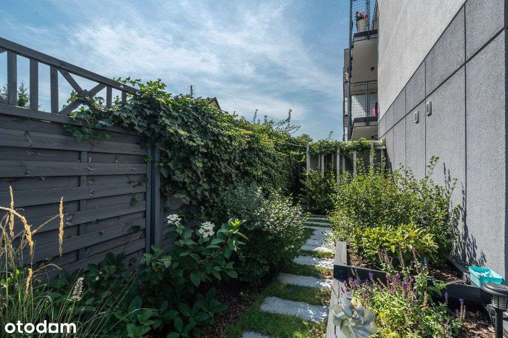 Wykończone 4 pokoje z dużym ogródkiem, Włochy-16