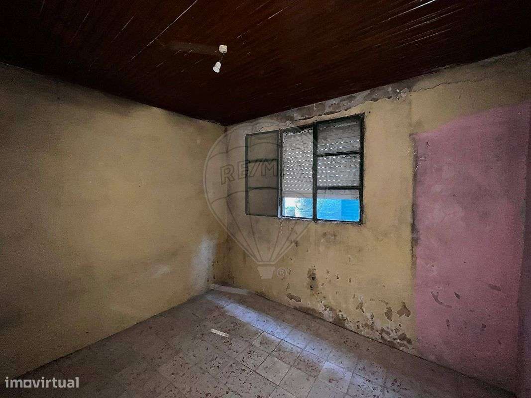 Moradia T2 para venda - Grande imagem: 3/9