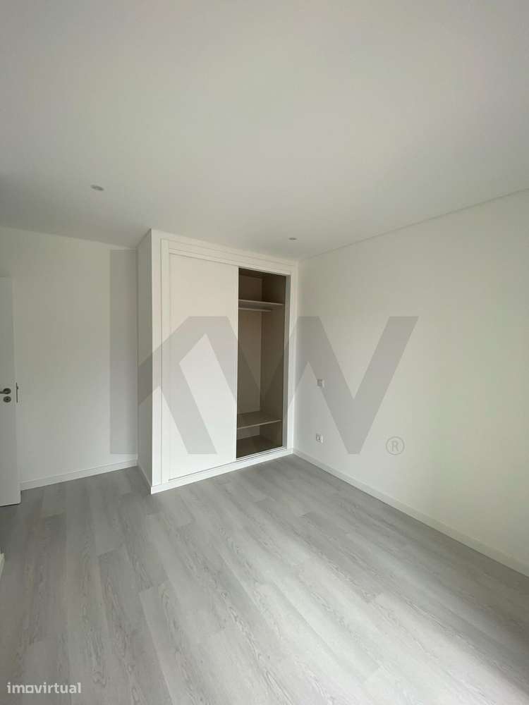 Apartamento T3 - Centro da Nazaré - Grande imagem: 3/21