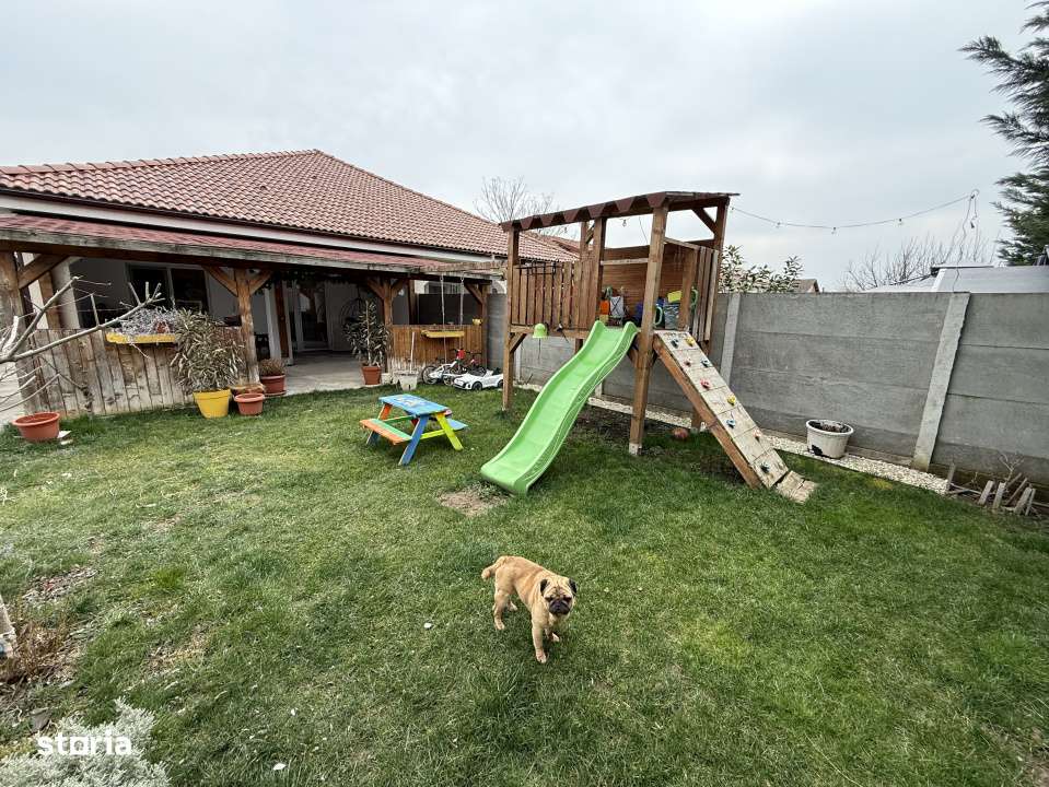 Duplex ideal pentru familie | curte mare 324 mp | mobilat complet | Sa-15