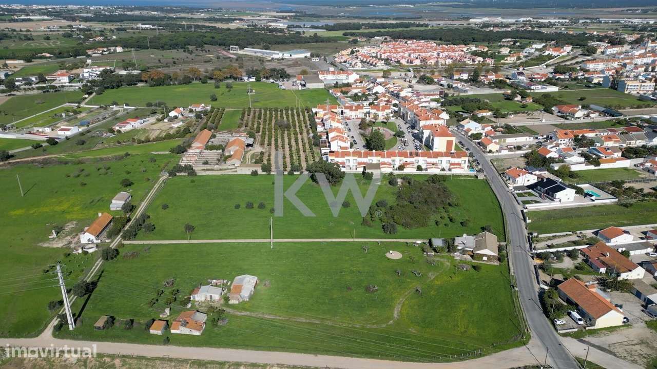 Prédio misto com Terreno de 16.200m2 para Venda na Atalaia / Montijo - Grande imagem: 5/25