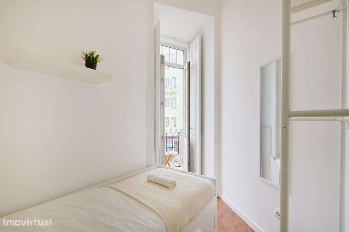 Quarto - localizado em Arroios Lisbon - Grande imagem: 5/9