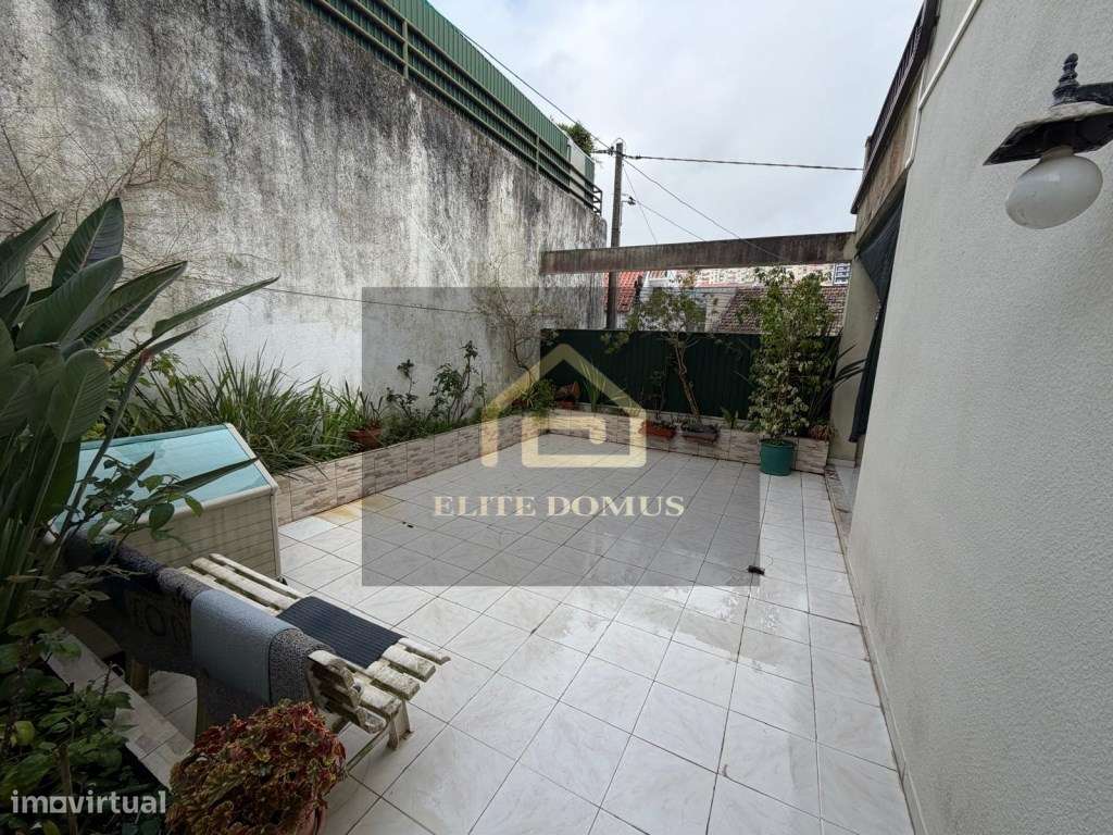 Magnífico Apartamento T3 com Terraço, Arrecadação e Estacionamento!-25