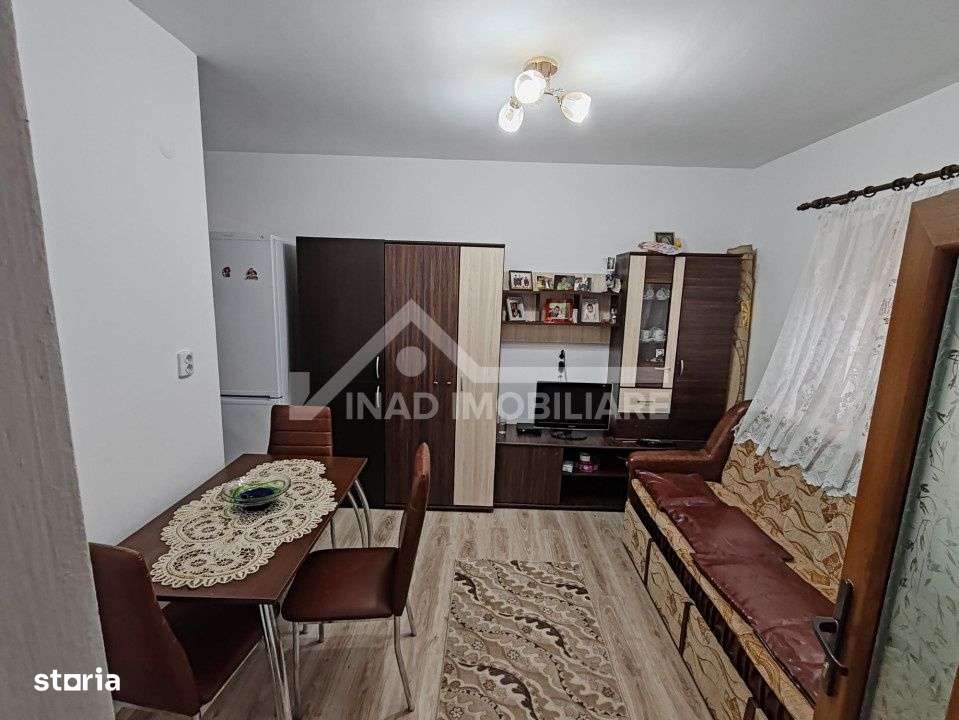 Casa individuala, 100 mp utili, 242 mp teren, Str. Trandafirilor-12