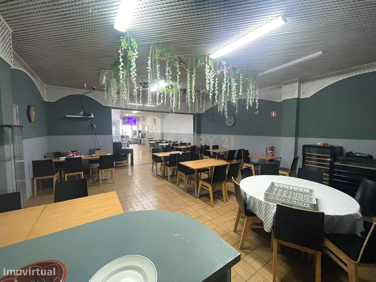 Oportunidade de Negócio — Bar/Restaurante no Centro de Santa Cruz das-3