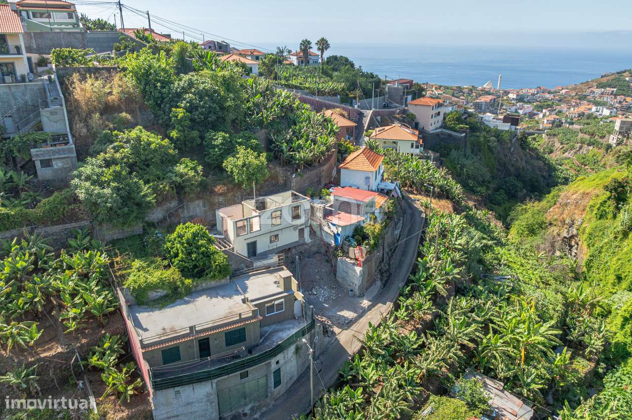 Moradia para recuperar-Camara de Lobos - Grande imagem: 4/19