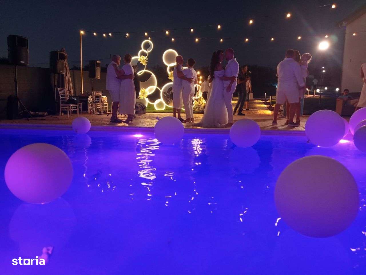 Vila Petreceri / Locatie evenimente ~ FARA VECINI, cununii, botezuri - Imagine principală: 3/8