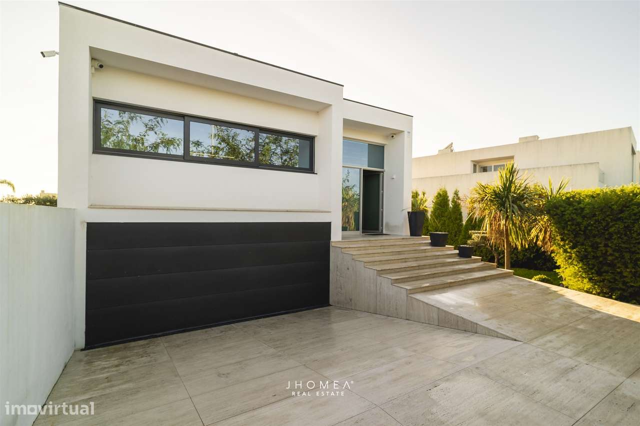 Moradia T5 de Luxo, Aveiro-18