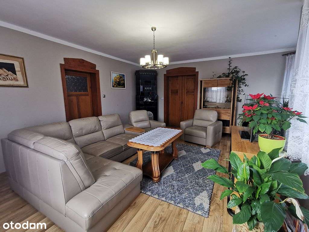 Przestronna połowa domu z ogrodem i garażem, 98,64 m², Lubań-0