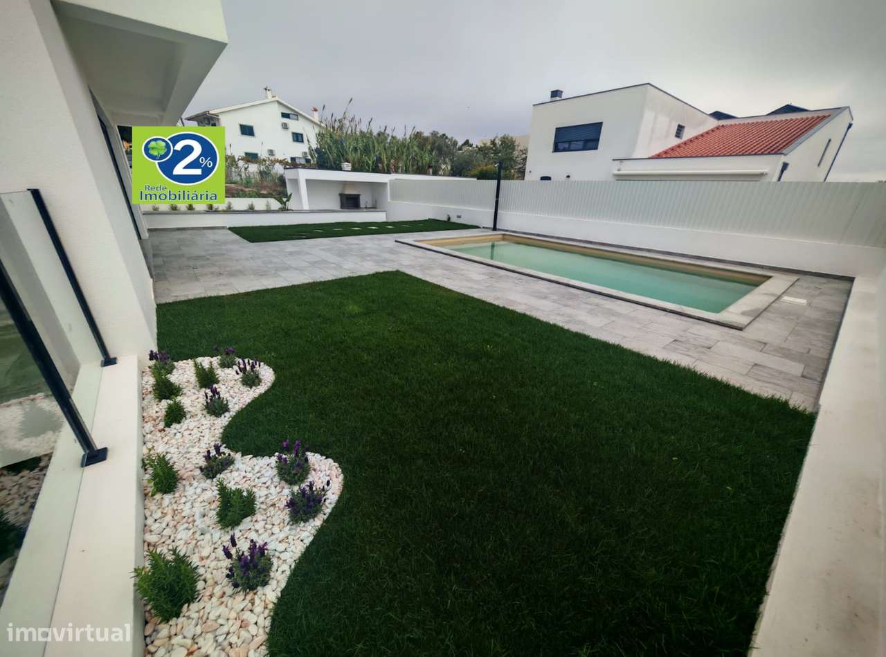 Moradia acabamentos de luxo - Grande imagem: 4/25