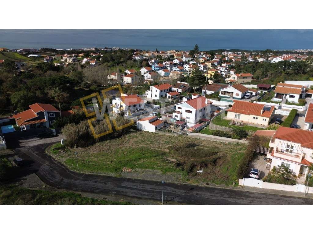 Terreno urbano de 431m2 para construção de moradia em Ericeira-5