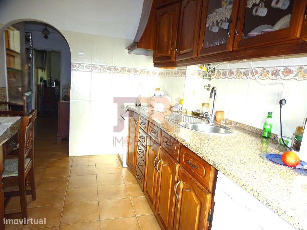 'Excelente 'Apartamento T2 Alto Seixalinho, Verderena Barreiro-10