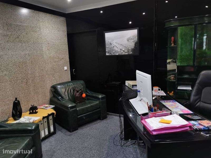 ESCRITÓRIOS Arrendar no Centro de Gaia - Grande imagem: 4/12