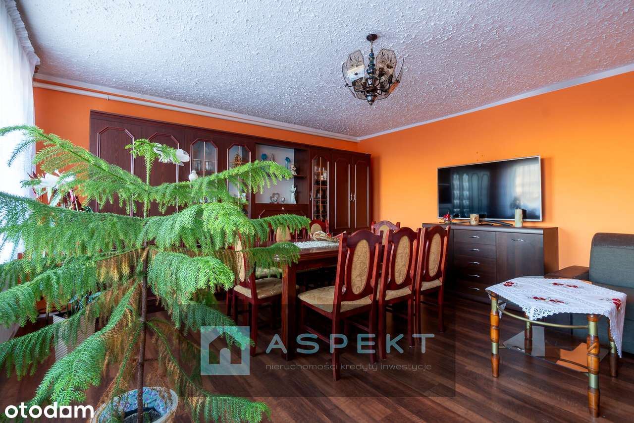 Narok, dom na sprzedaż z zabudowaniami gospodarczymi-7