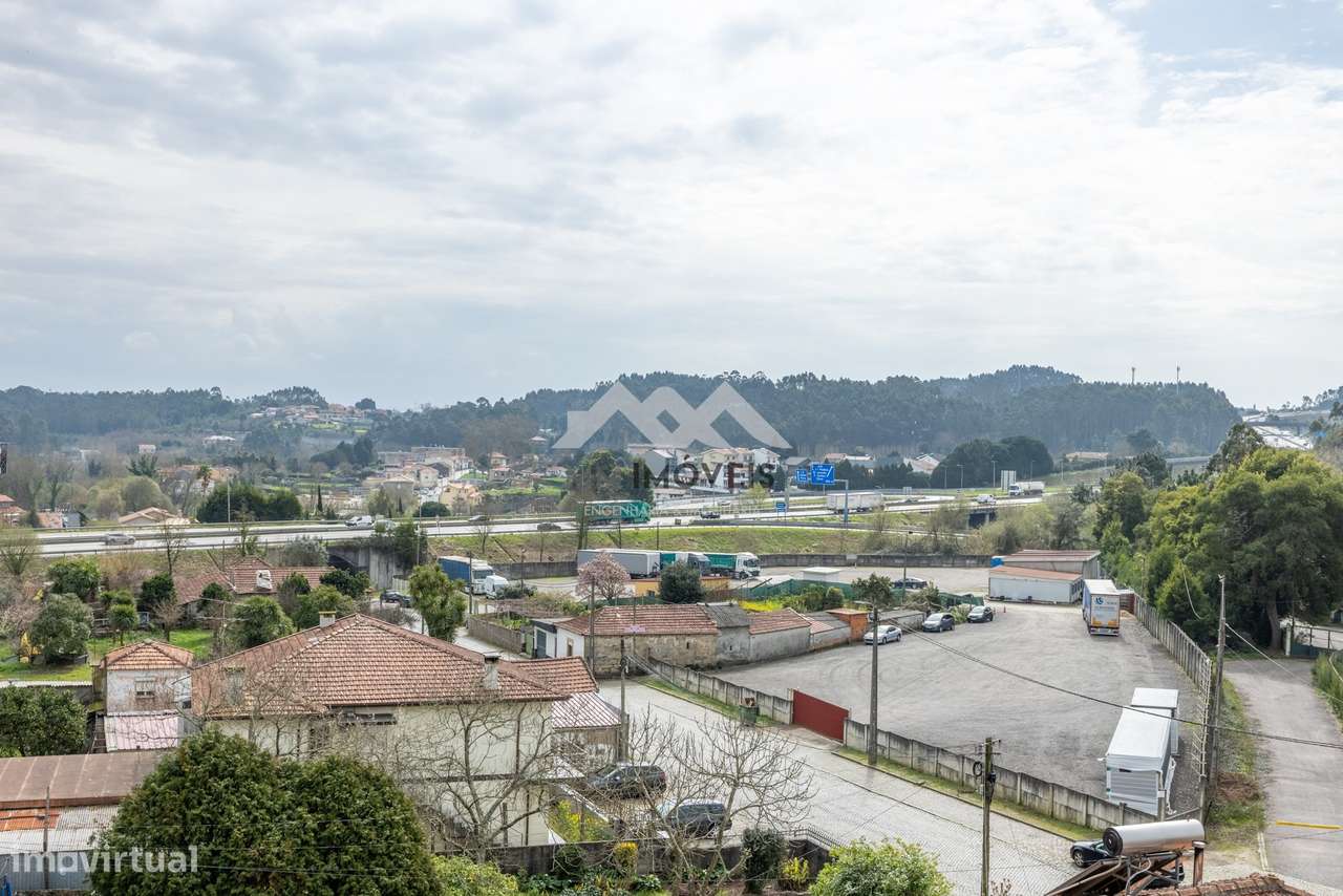 Apartamento T3| Duplex| Mobilado| Vila Nova de Gaia| Varandas| Garagem - Grande imagem: 5/34