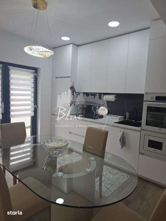 Casa 3 camere situata la intrare in Lazu-10