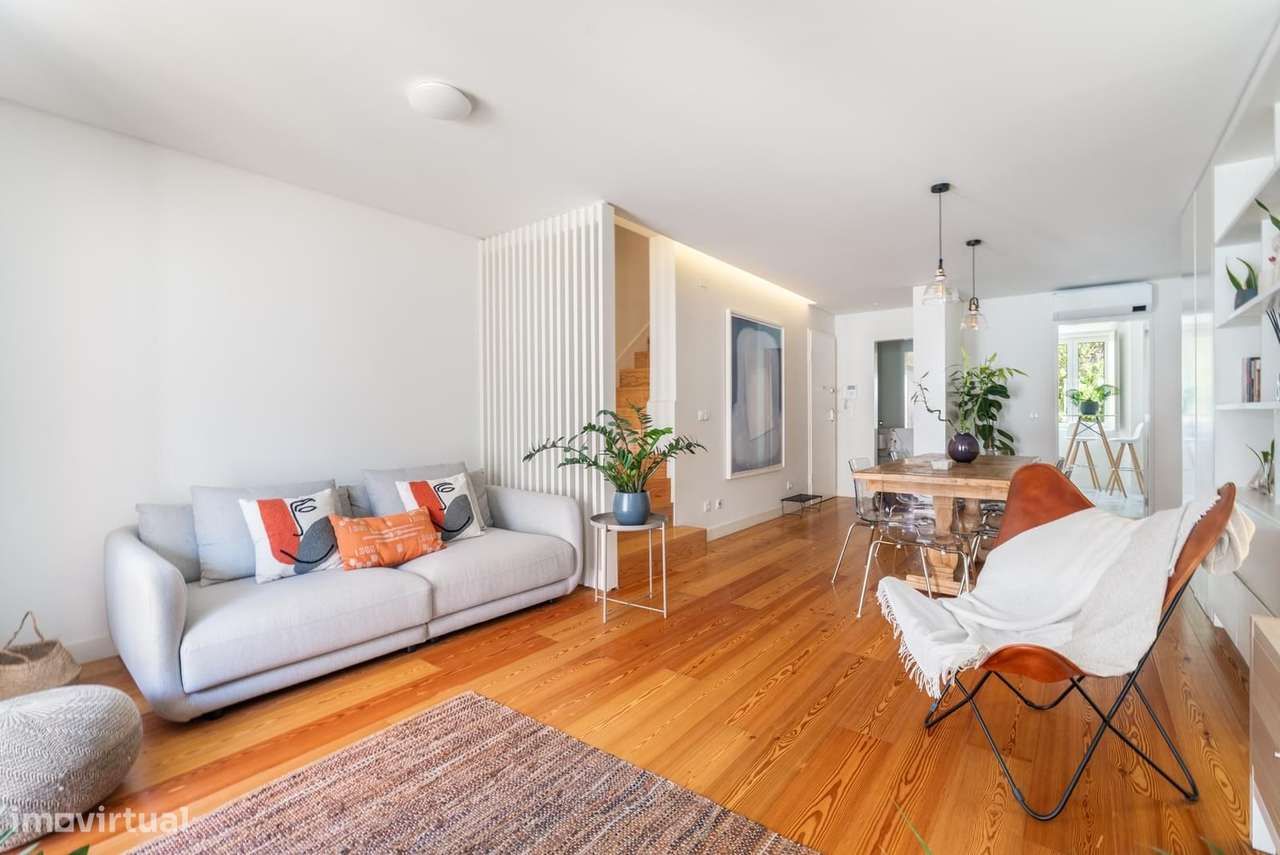 Duplex T2 com varanda, Campolide, Lisboa - Grande imagem: 2/32