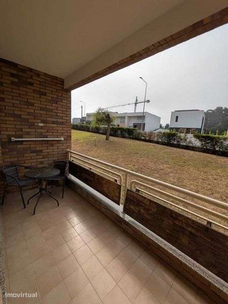 T2 R/C em Condomínio Fechado - Orientado a Sul - 1,2 km da Praia - Grande imagem: 4/12