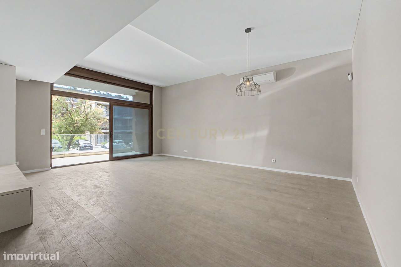 Apartamento T4 Exclusivo em Primeira Linha de Mar | Canidelo-21