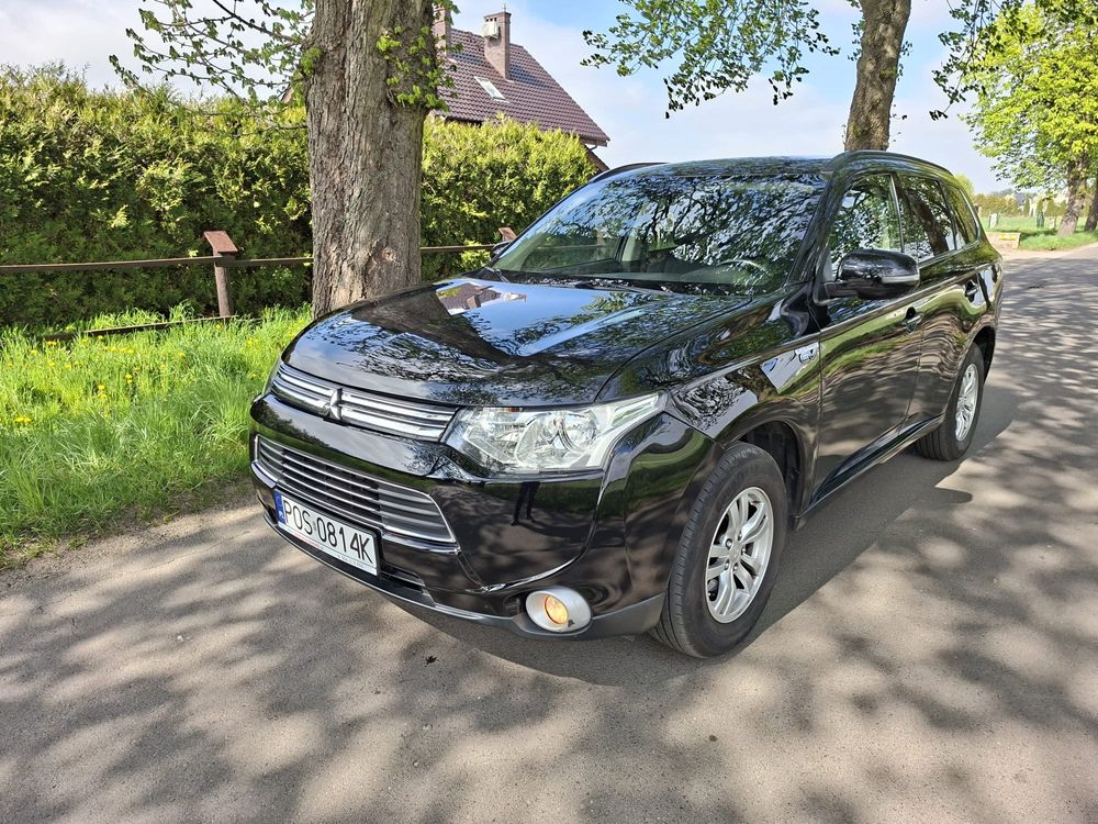 Mitsubishi Outlander III Instyle NAVI 2014