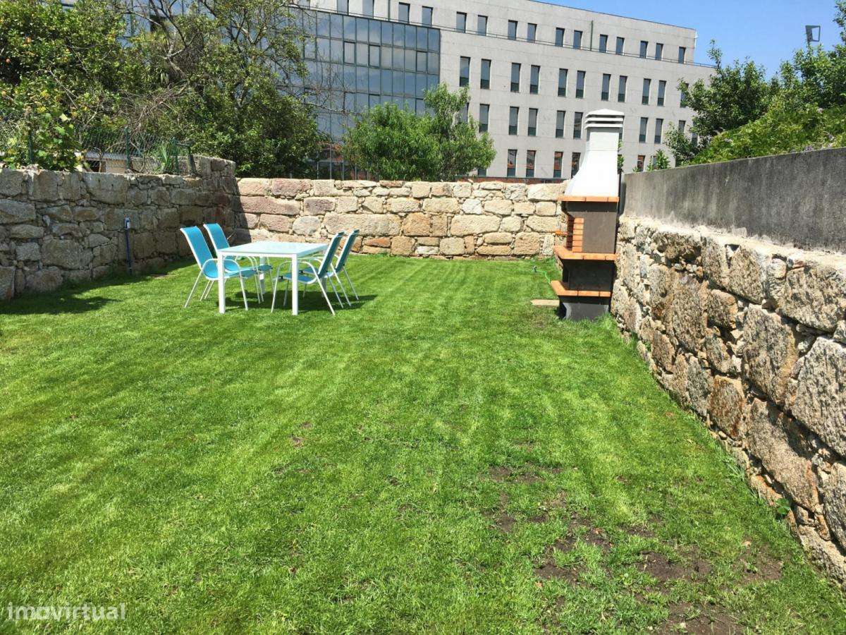 Quarto - localizado em Cedofeita Porto - Grande imagem: 3/10