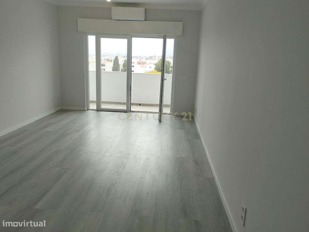 Apartamento T2 em Quarteira-8