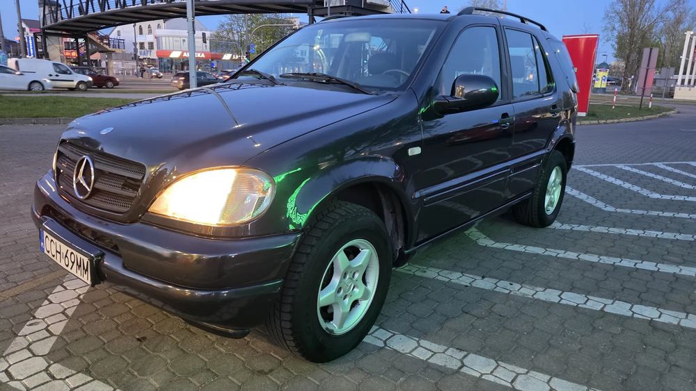 Mercedes-Benz ML W163 270 CDI Inspiration 2000