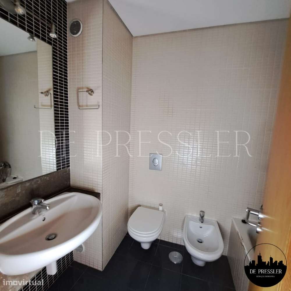 Lisboa, Parque das Nacoes - Excelente imóvel com 2 quartos e garagem-12