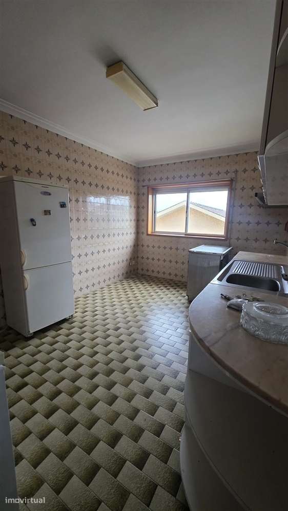 Moradia T3, de 4 frentes, em Arcozelo - Oportunidade Única!-22