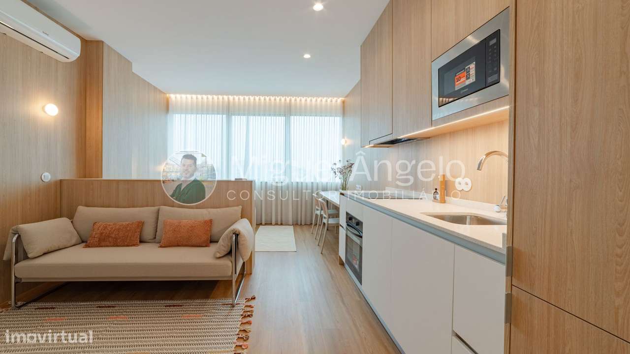 T0 novo c/ lugar garagem e vista para o Jardim Campo 24 de Agosto-8