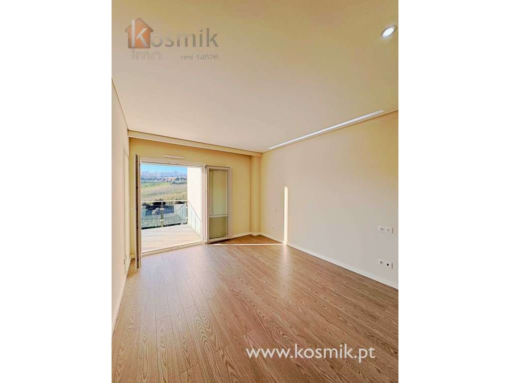 T2 SOLVILLAS :: ODIVELAS :: NOVO : Equipado : Churrasqueira : Box :...-20