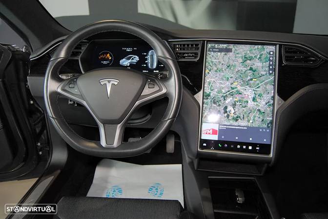 Tesla Model S 75D - 25