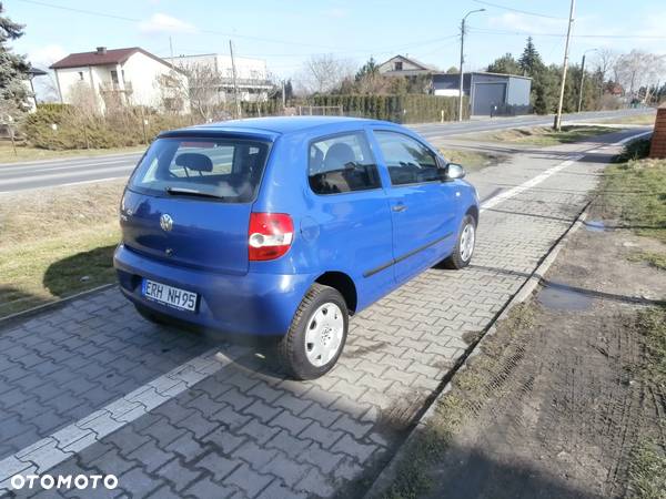 Volkswagen Fox 1.2 - 8