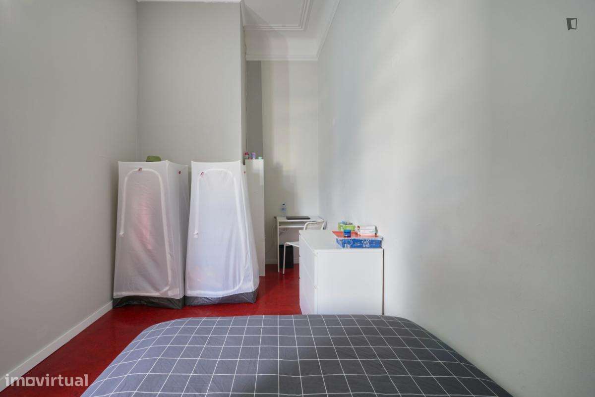 Quarto - localizado em Entrecampos Lisbon - Grande imagem: 4/10