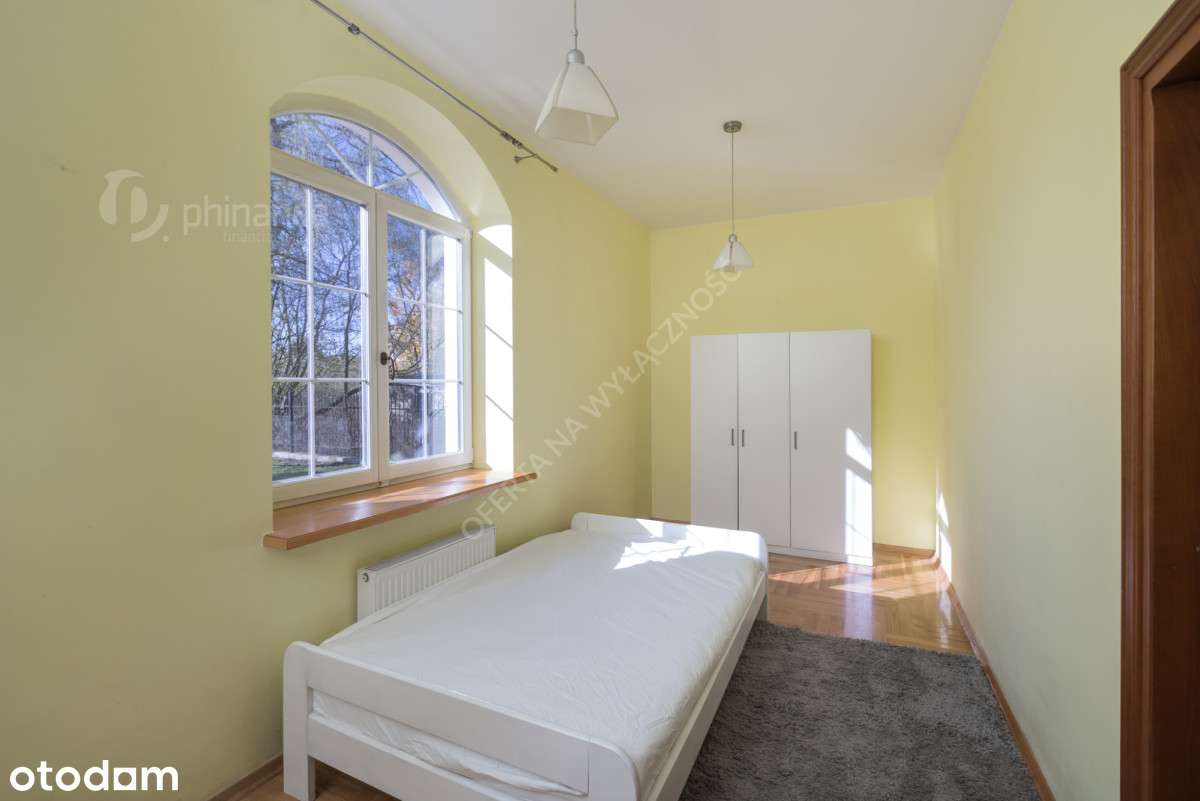 Salon z kuchnią, 8 sypialni, 443,70m2, garaż!-18