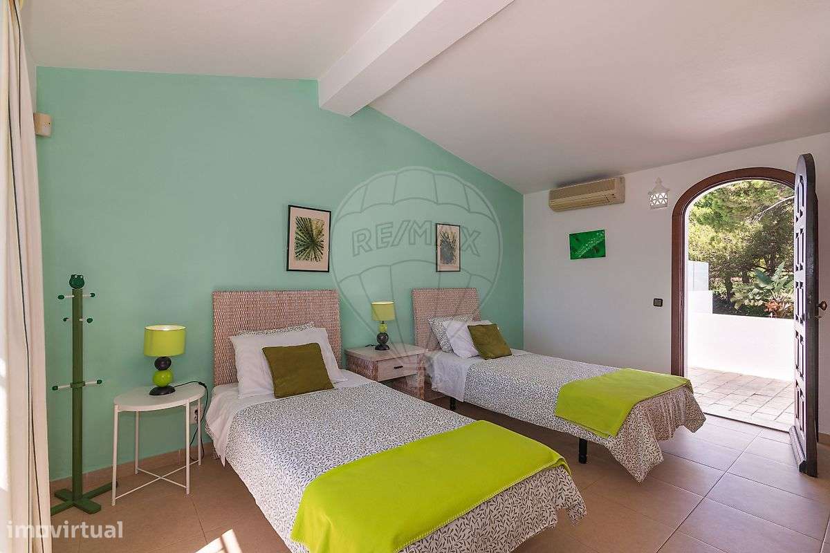 Moradia T4 para venda-33