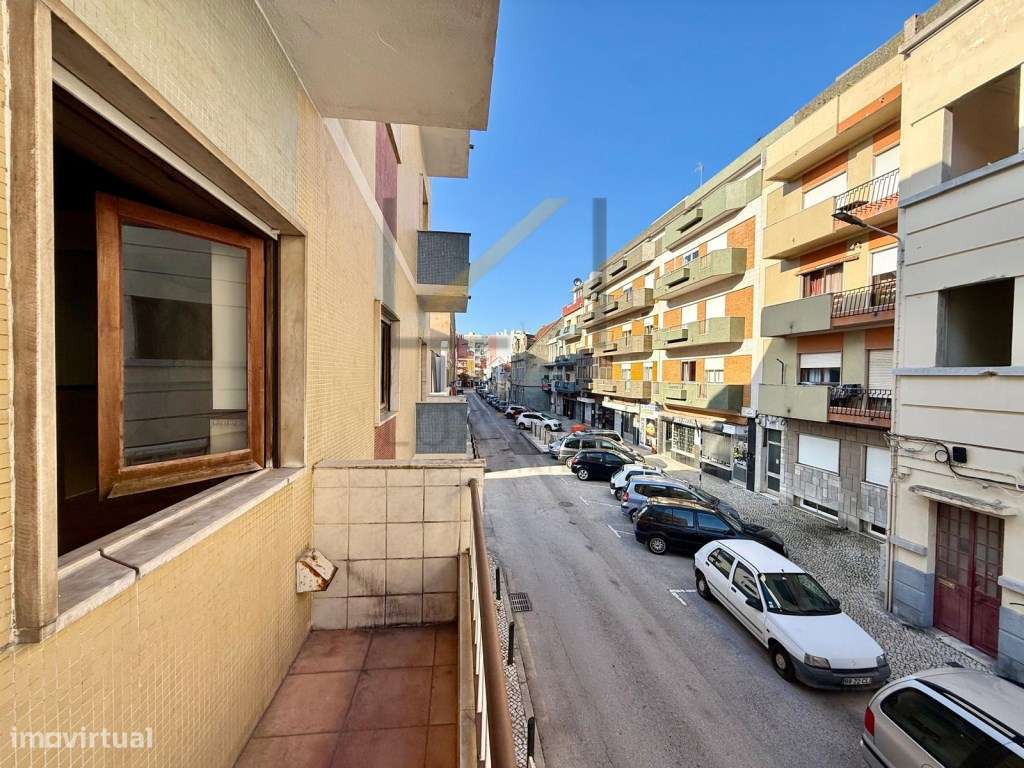 T3 com Varanda - Centro do Barreiro-18