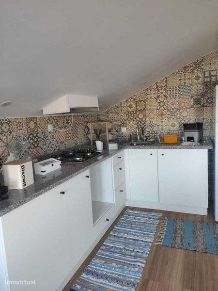 Arrendamento Lindo Sótão Mobilado em Mangualde - Grande imagem: 5/7