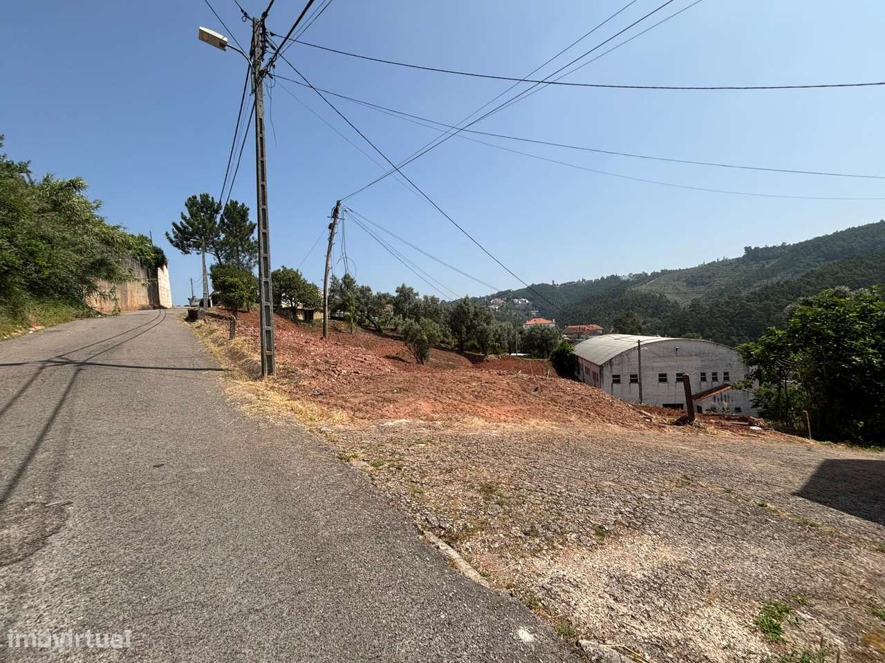 magnifico terreno nos Malheiros para 5 moradias - Grande imagem: 5/19