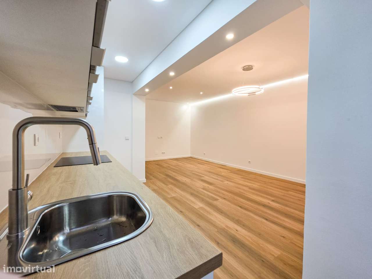 Apartamento Renovado no Bairro do Liceu em Setúbal-1